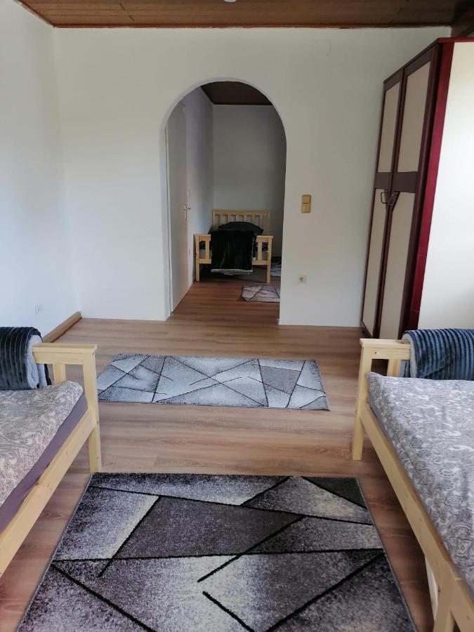 Naab-Burg Apartment นับบวร์ก ภายนอก รูปภาพ
